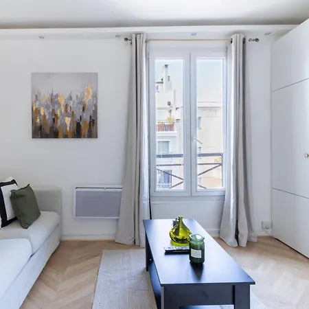 アパート So Ouest Courcelles Magnifique