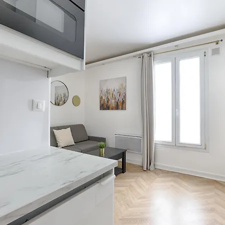 アパート So Ouest Courcelles Magnifique