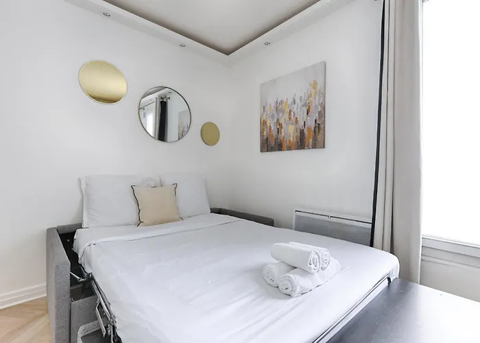 So Ouest Courcelles Magnifique * ルヴァロワ＝ペレ